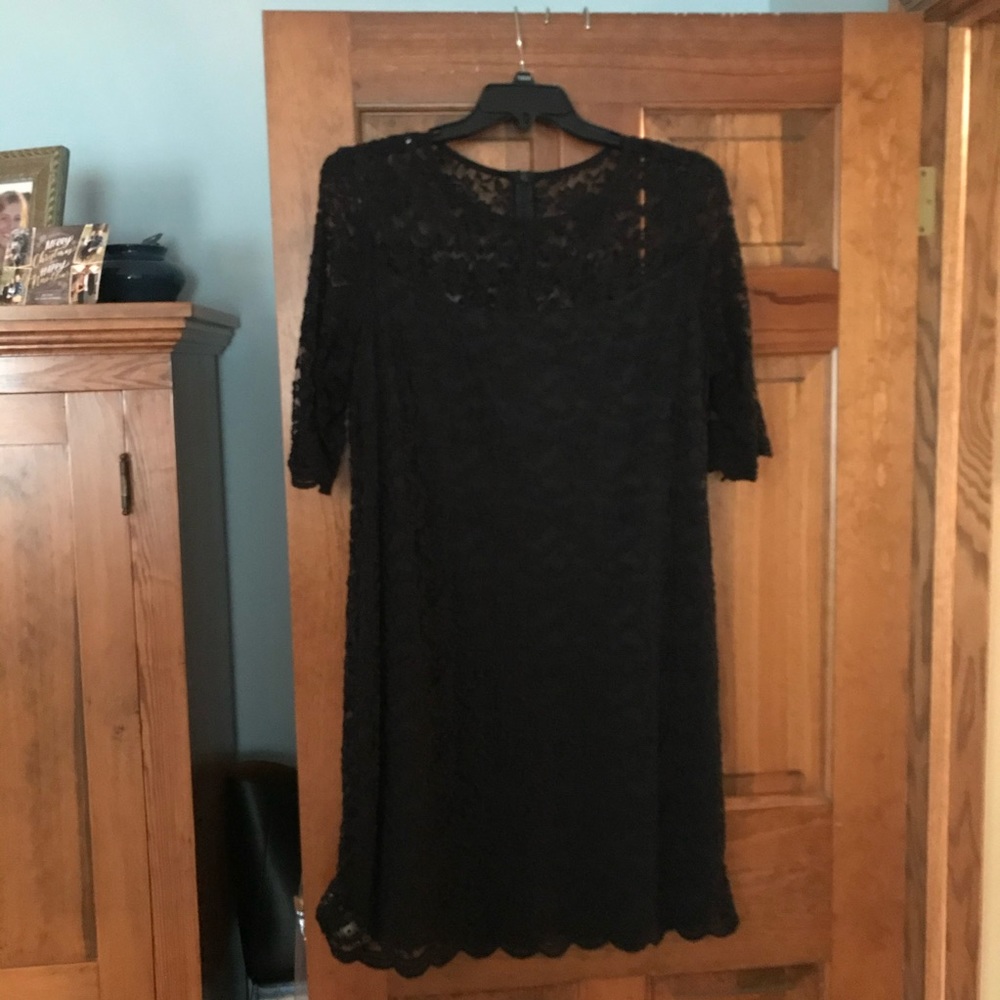Stunning black lace dress